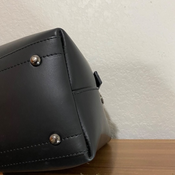 Arya Couture Firenze Hobo Bucket Bag - Picture 12 of 16